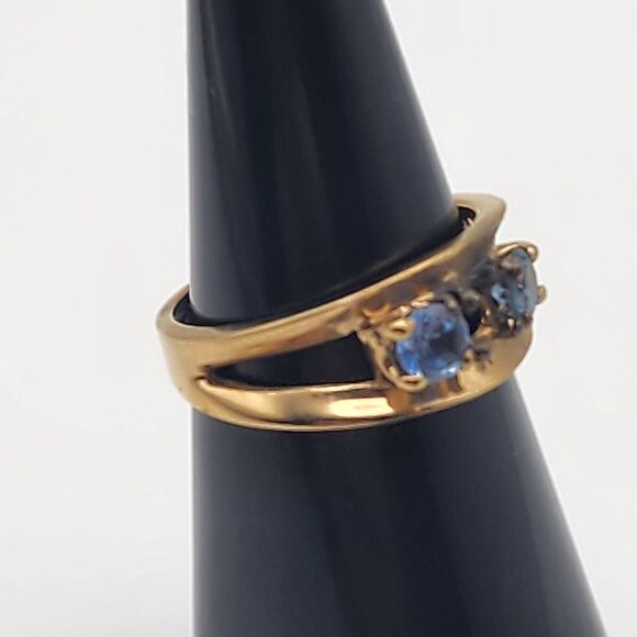 Gold Plated Sterling Silver & Blue Gemstone Ring (6) - Picture 3 of 8